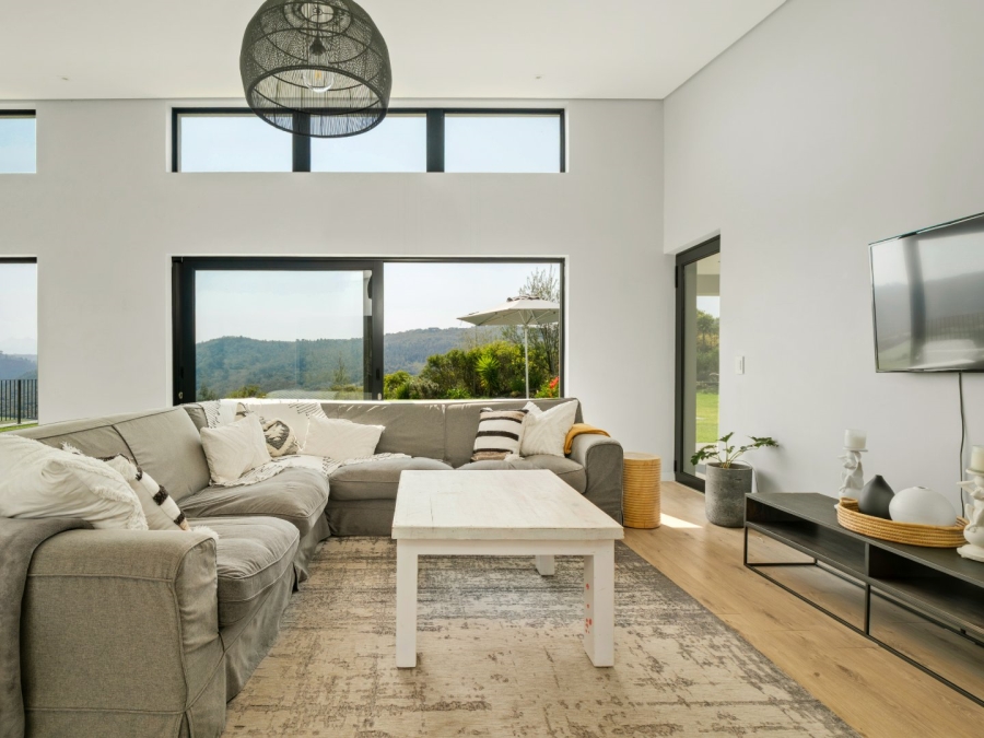 4 Bedroom Property for Sale in Simola Western Cape